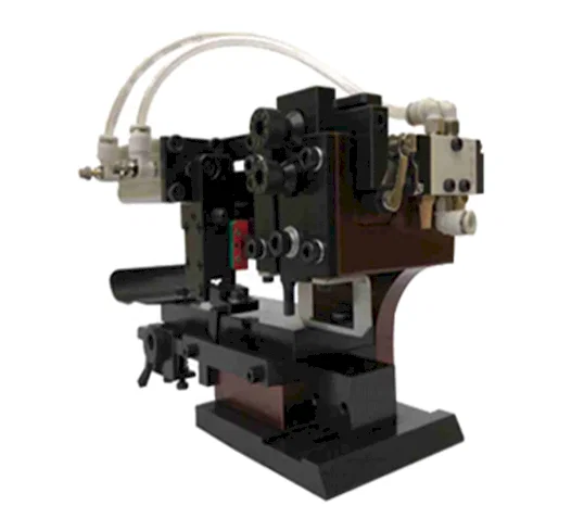 氣動橫式寬幅端子模具 大電流端子壓接